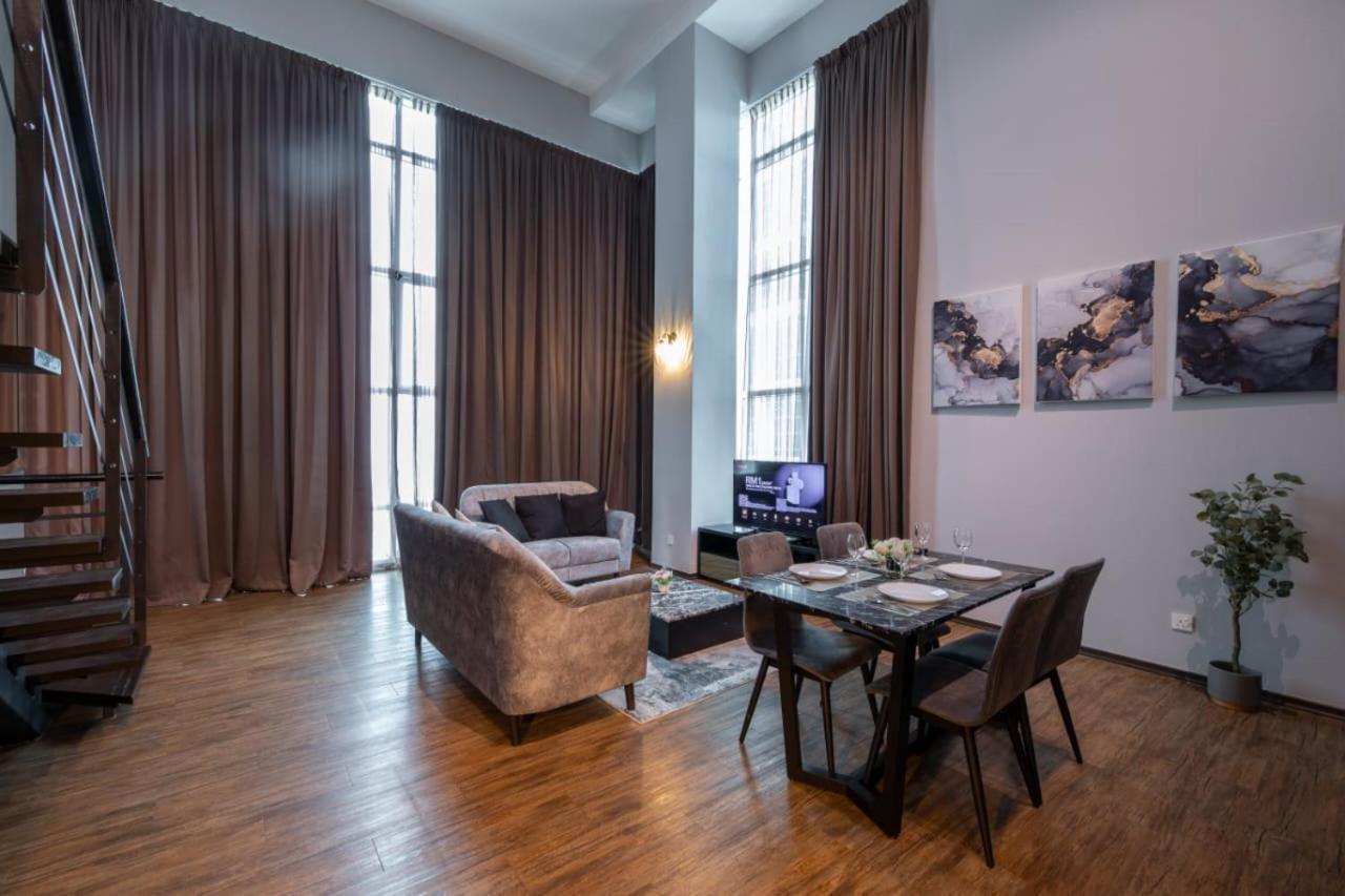 Loft Pano Seaview Suite 2 Bedroom By The Only Bnb Jelutong Экстерьер фото